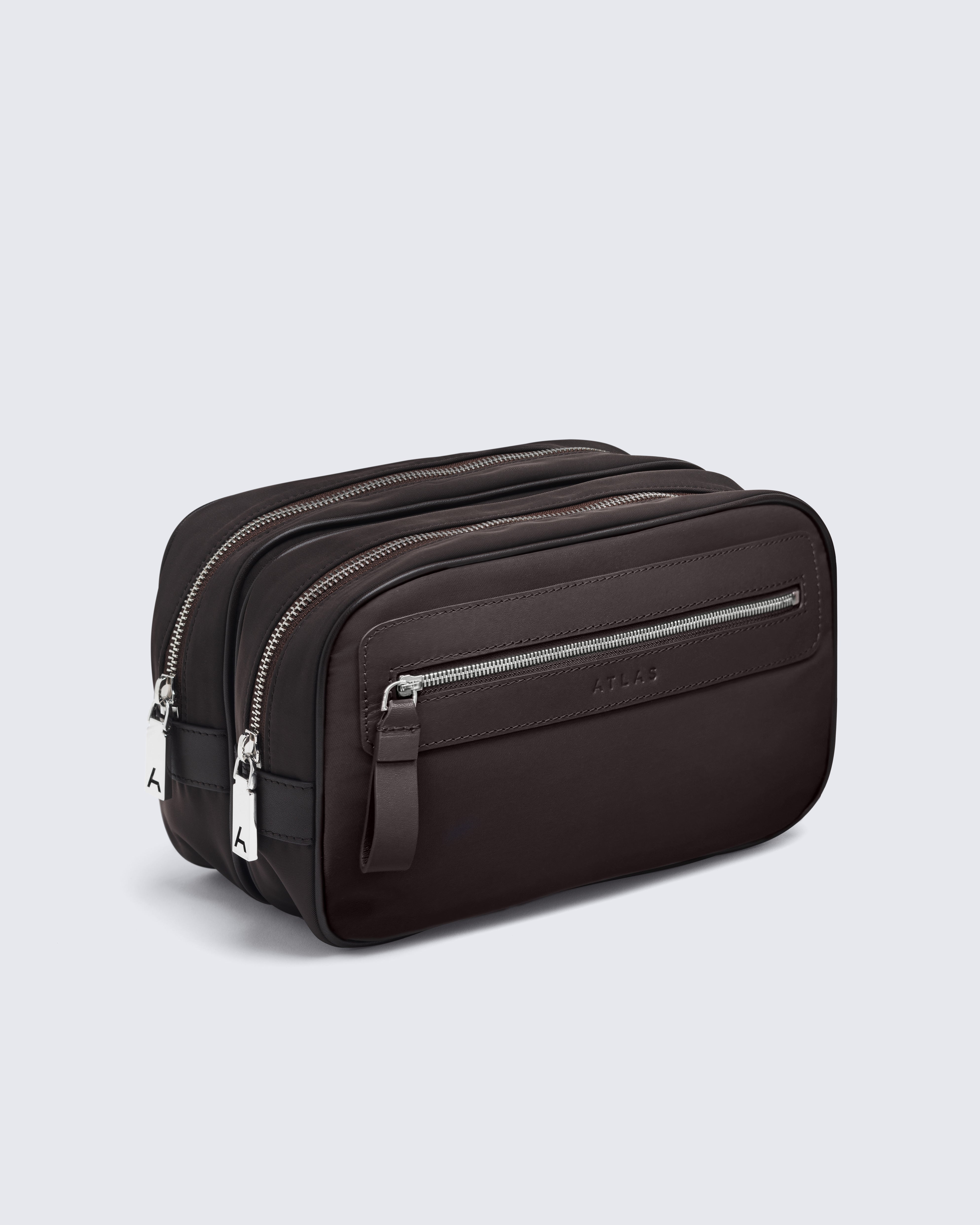 Voyager Dopp Kit