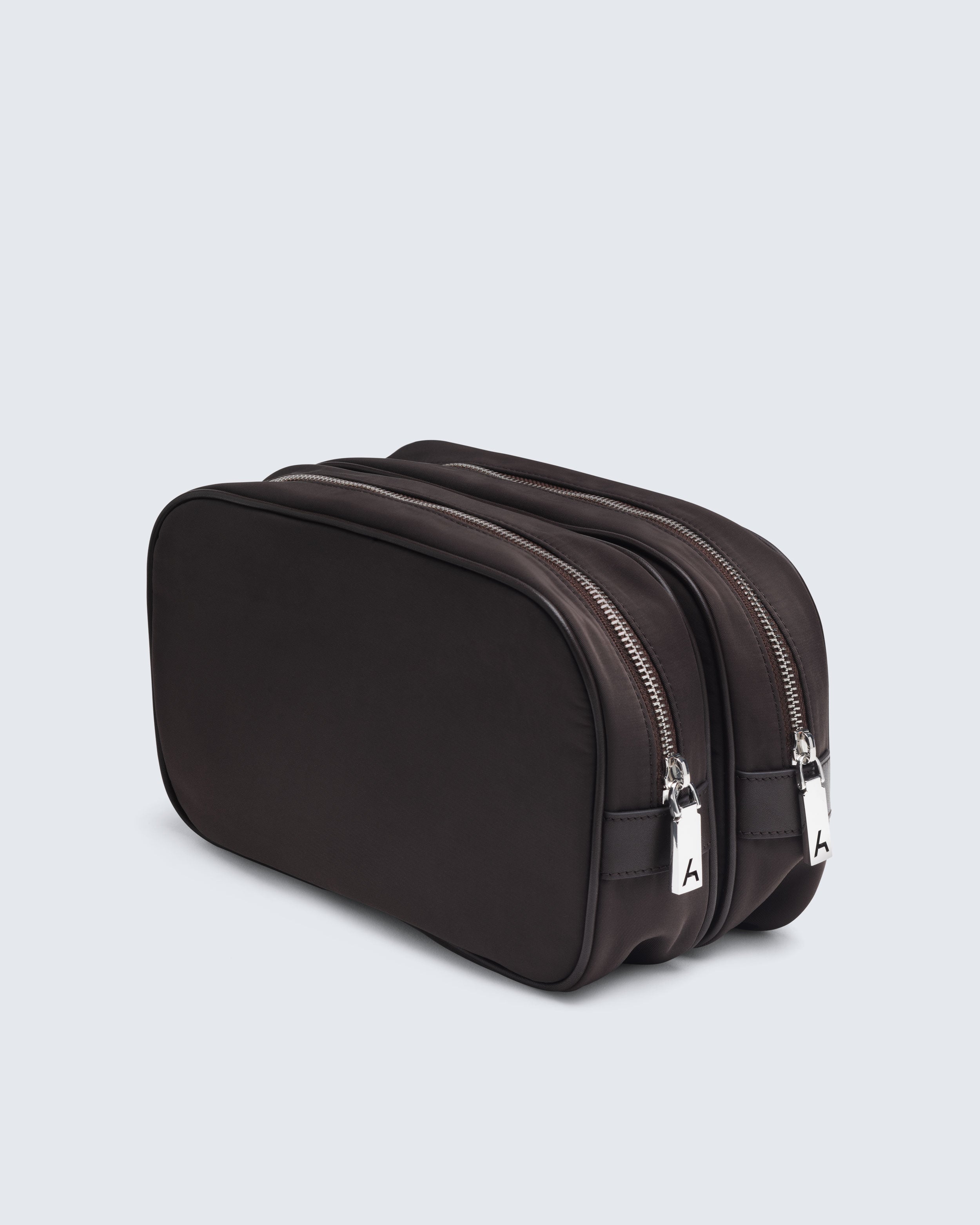 Voyager Dopp Kit
